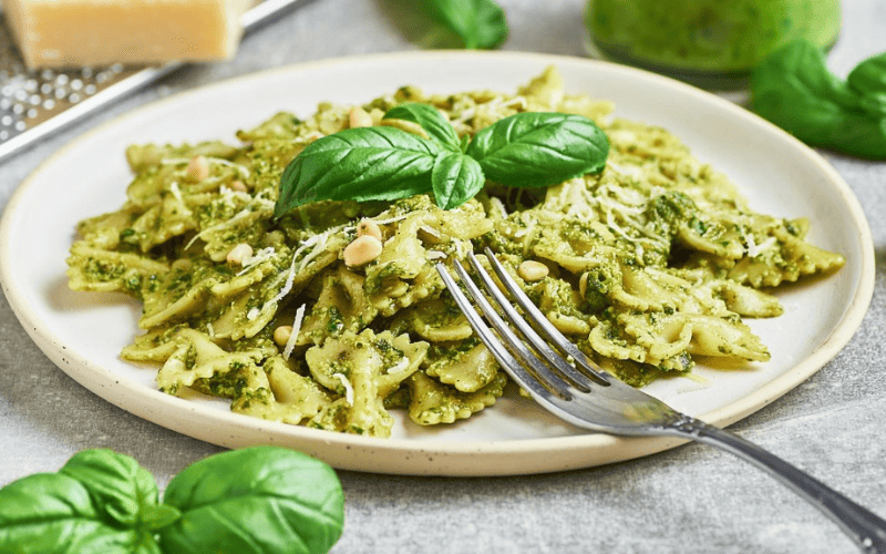 Macarrão com Molho Pesto