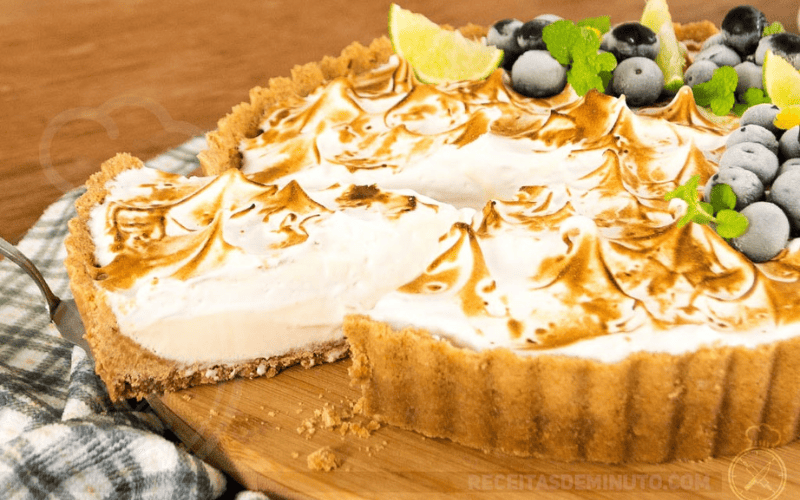 Torta de Limão com Merengue